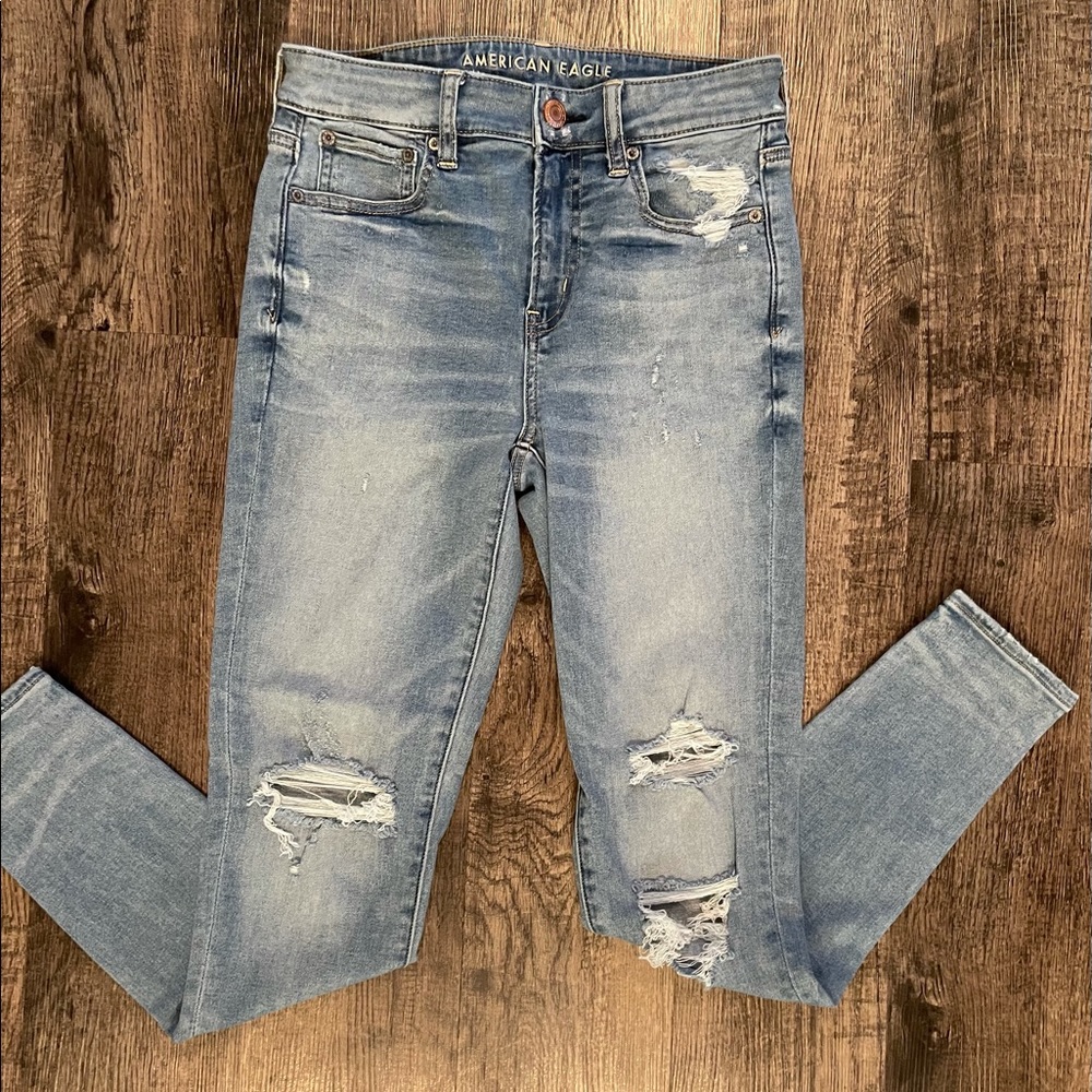 Size 6 American Eagle Next Level Stretch Jeans